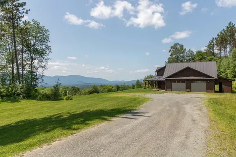 501 Diggins Road Hyde Park VT 05655
