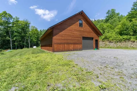 501 Diggins Road Hyde Park VT 05655