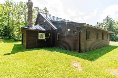 501 Diggins Road Hyde Park VT 05655