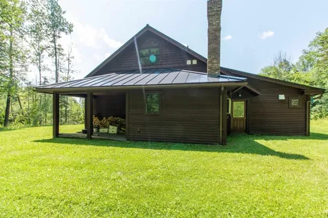 501 Diggins Road Hyde Park VT 05655