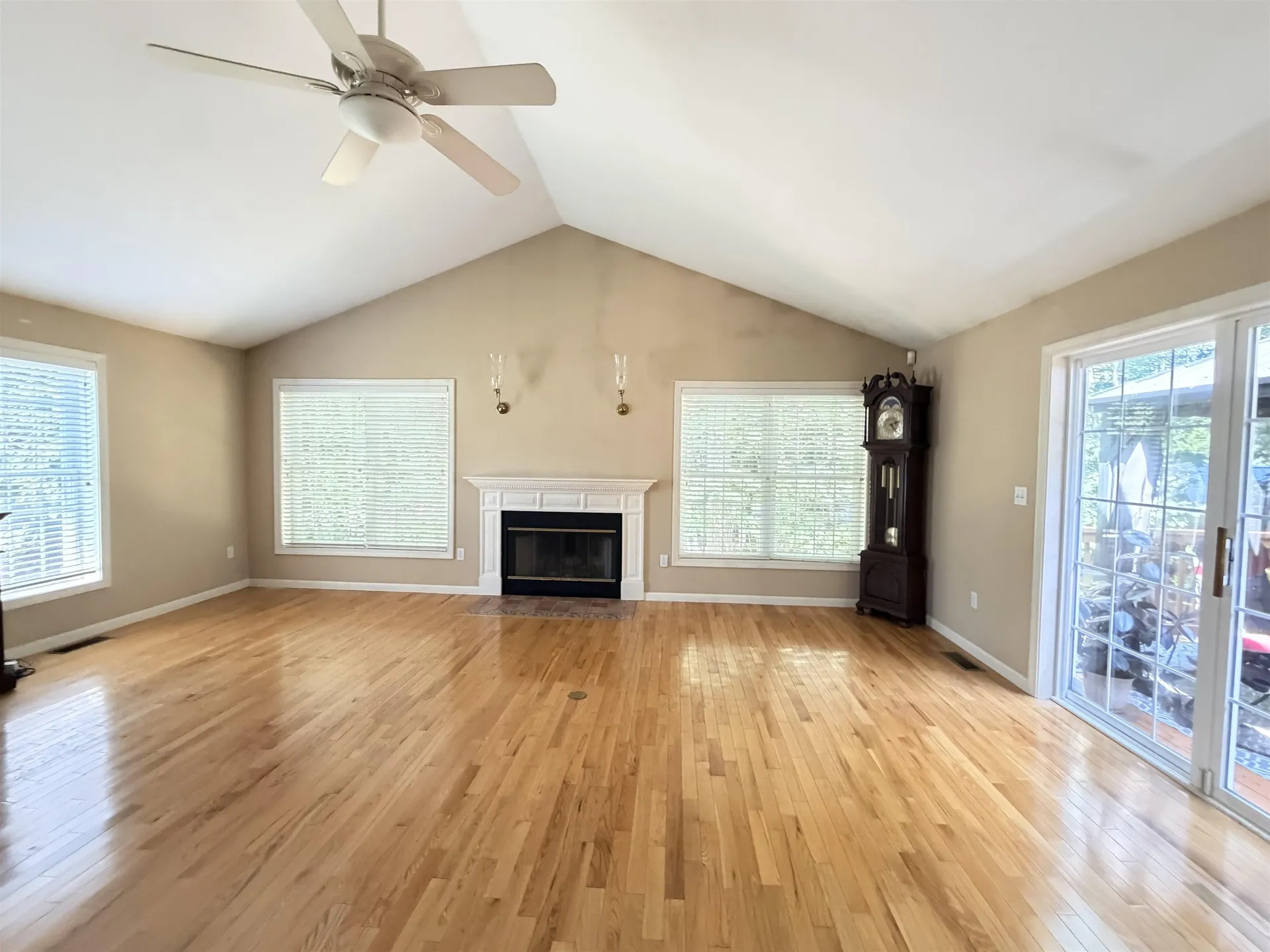 35 Cherrywood Drive Dover NH 03820