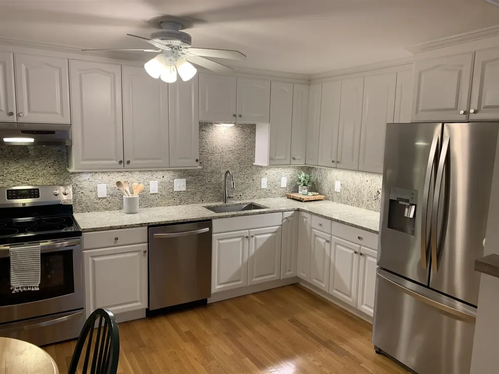 6 Autumn Leaf Drive Nashua NH 03060