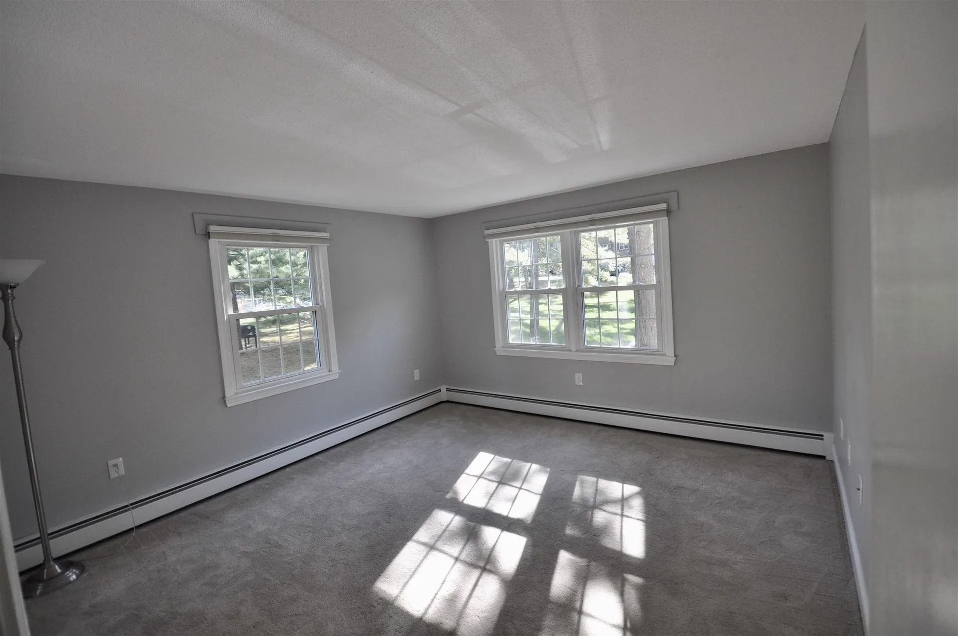 6 Autumn Leaf Drive Nashua NH 03060