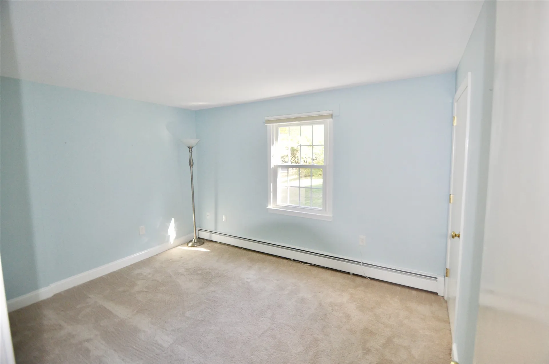 6 Autumn Leaf Drive Nashua NH 03060
