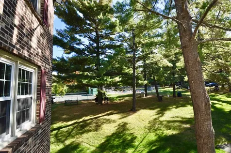 6 Autumn Leaf Drive Nashua NH 03060