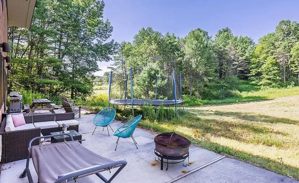 64 Bullock Road Norwich VT 05055