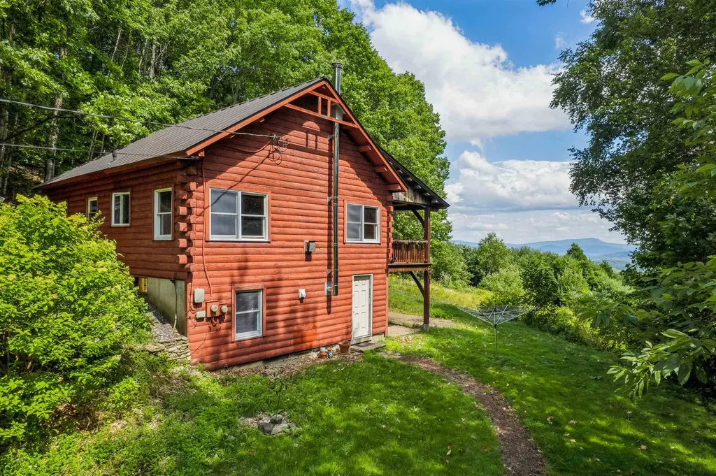 2772 South Vershire Road Vershire VT 05079