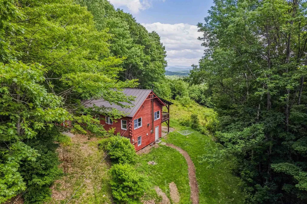 2772 South Vershire Road Vershire VT 05079