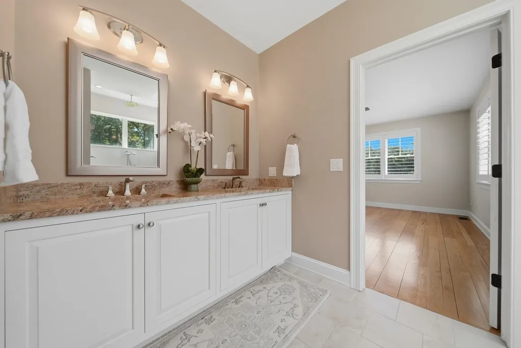 4 South Grater Road Merrimack NH 03054