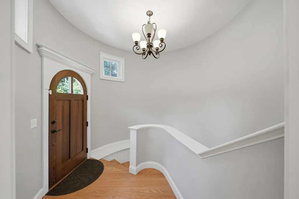 4 South Grater Road Merrimack NH 03054
