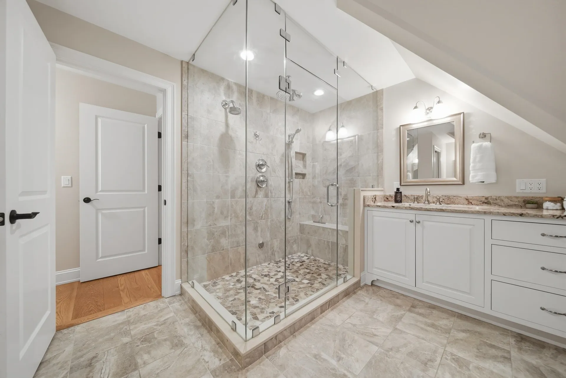 4 South Grater Road Merrimack NH 03054