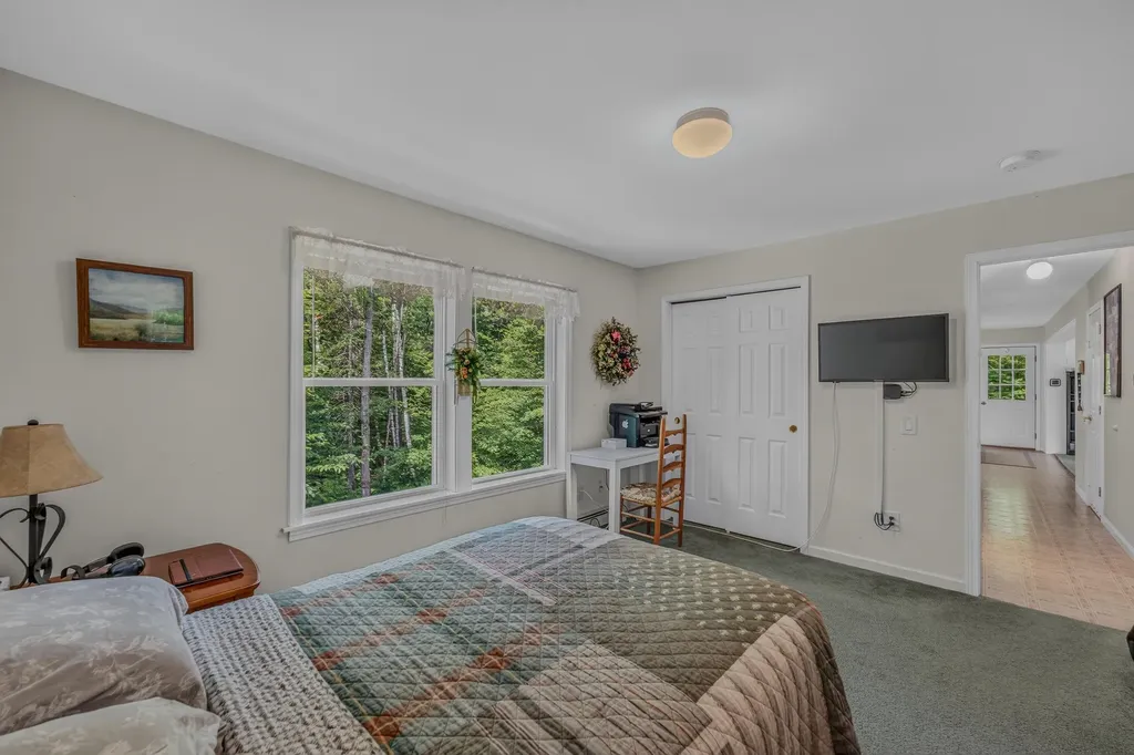 159 James Street Bethlehem NH 03574