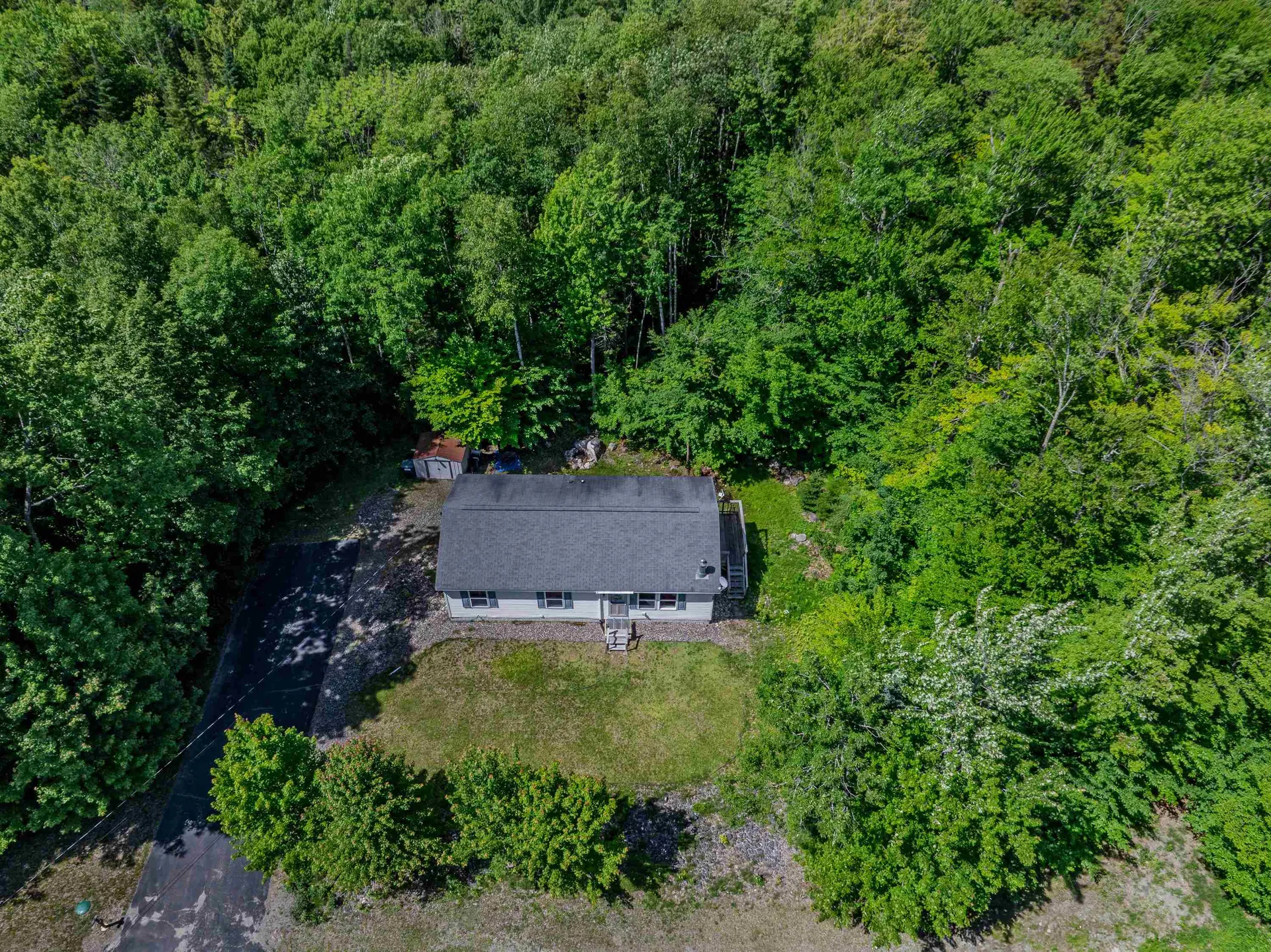 159 James Street Bethlehem NH 03574