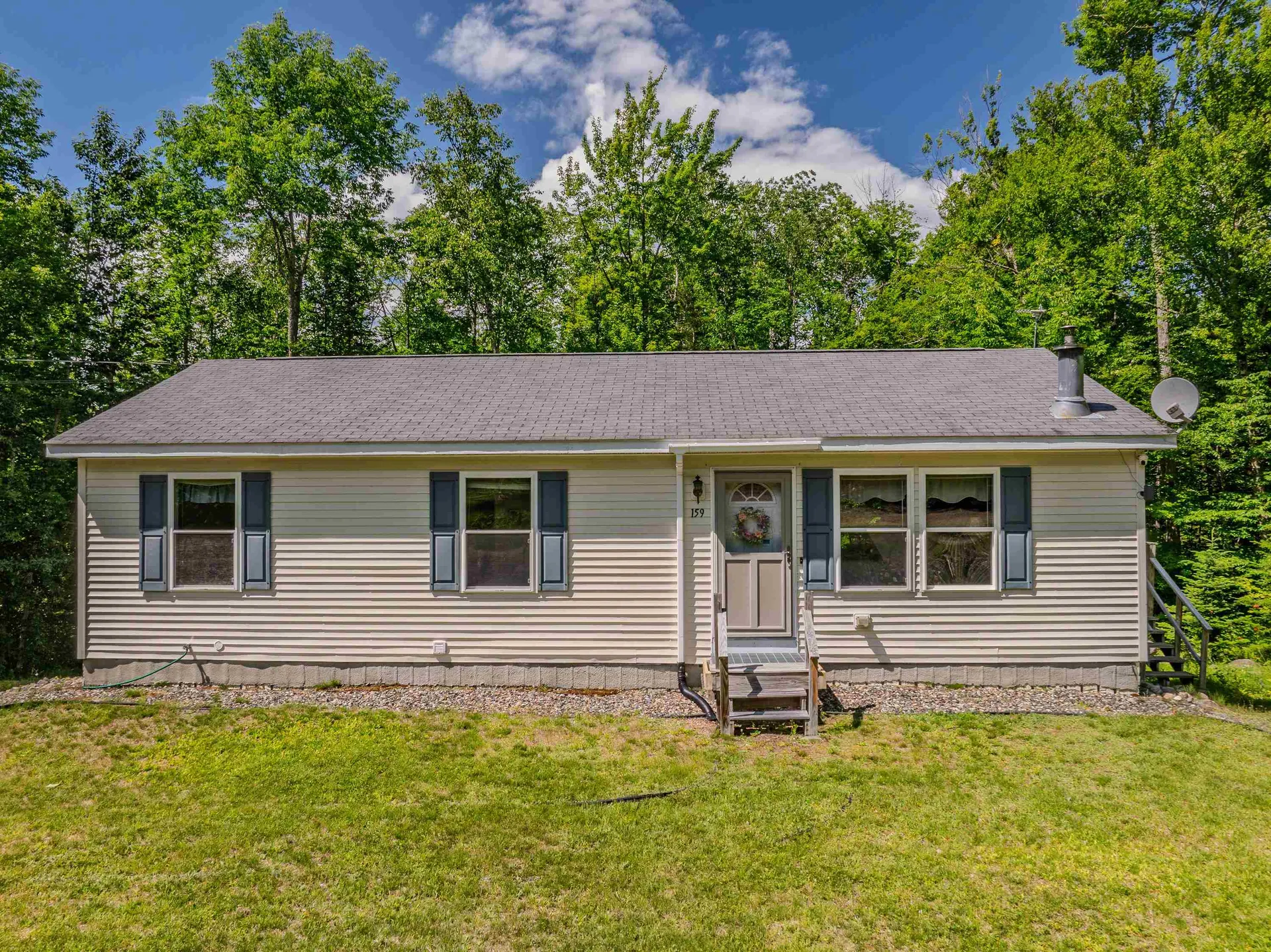 159 James Street Bethlehem NH 03574