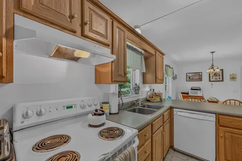 159 James Street Bethlehem NH 03574