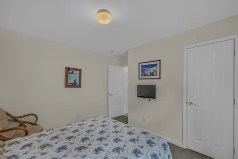 159 James Street Bethlehem NH 03574