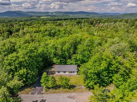 159 James Street Bethlehem NH 03574