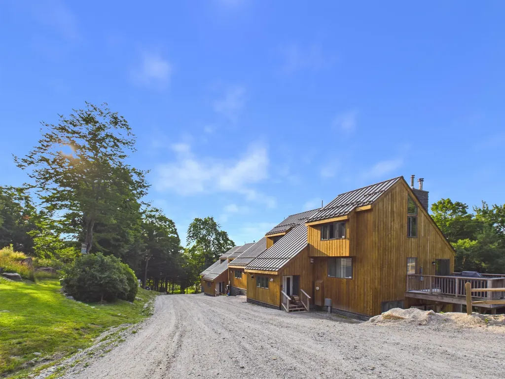 424 Trailside Drive Killington VT 05751