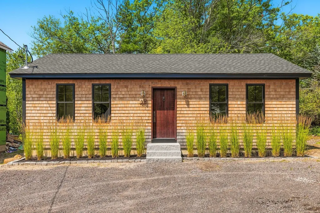 22 Pioneer Road Rye NH 03870