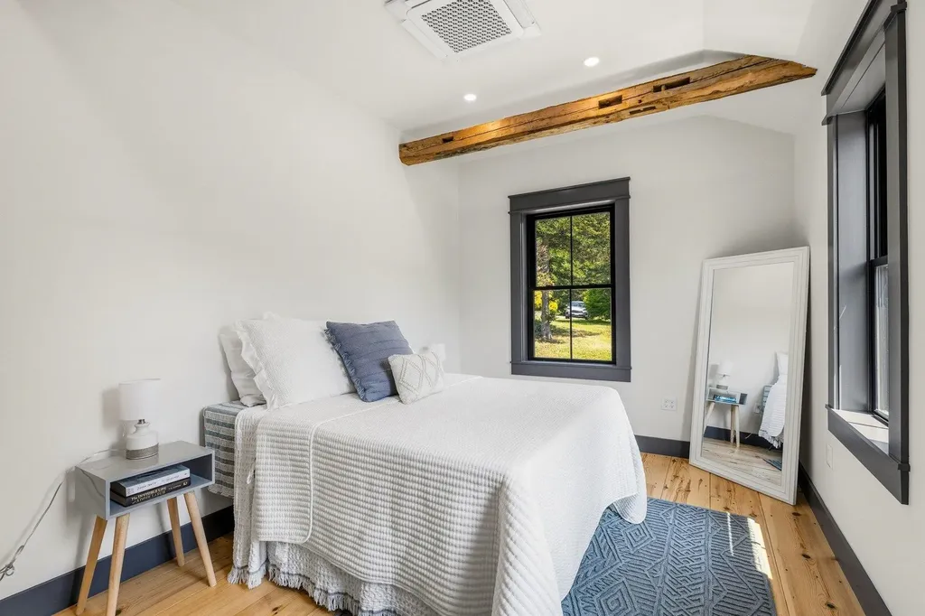 22 Pioneer Road Rye NH 03870