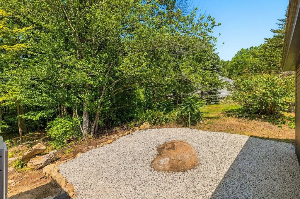 22 Pioneer Road Rye NH 03870