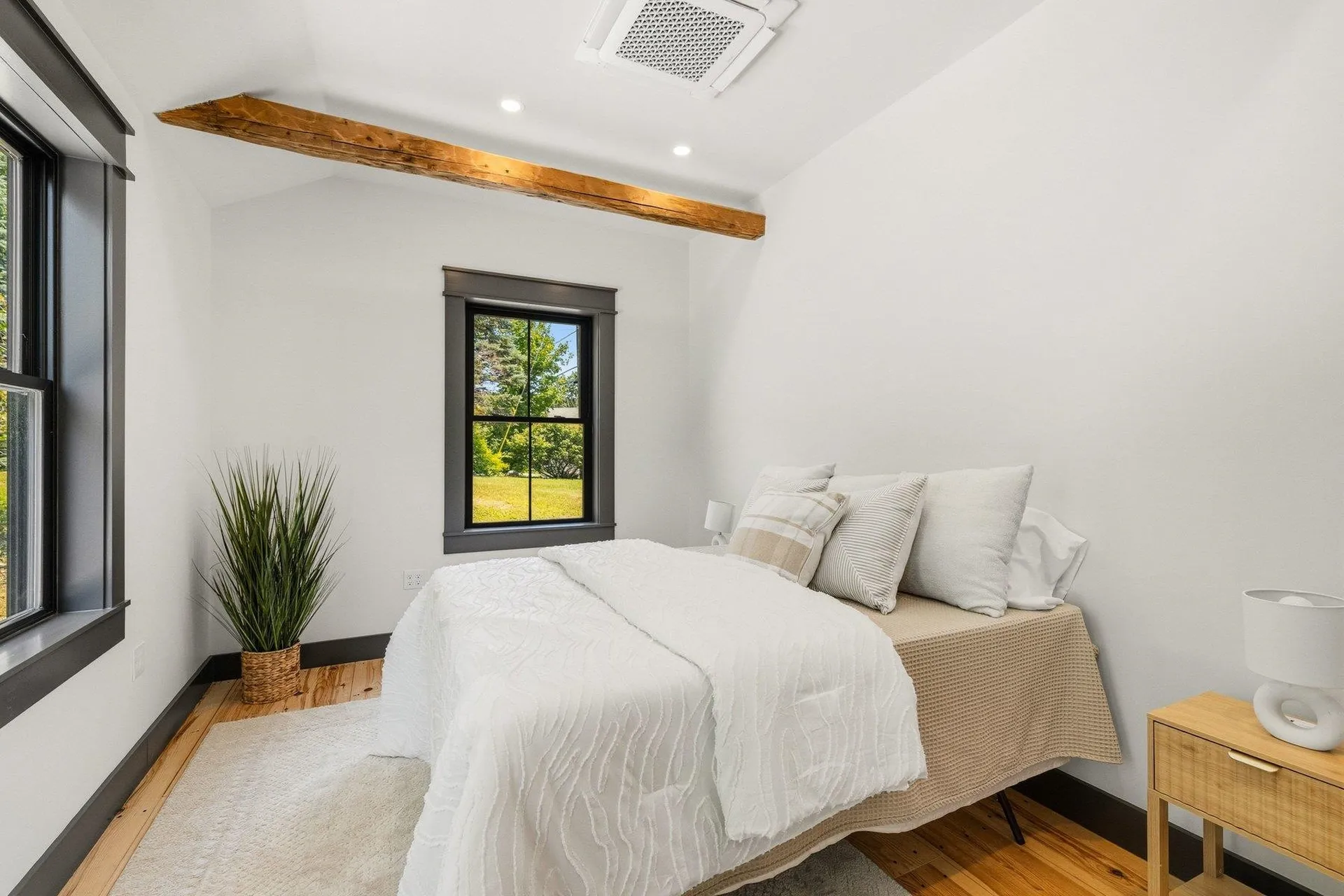 22 Pioneer Road Rye NH 03870