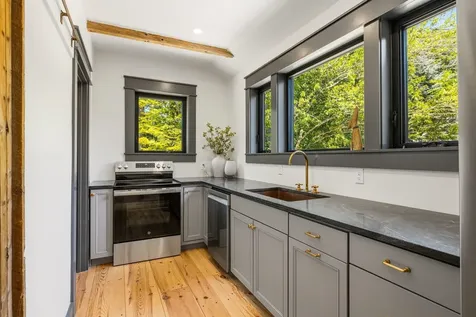22 Pioneer Road Rye NH 03870