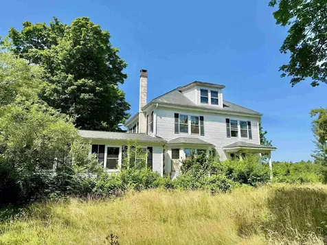 132 Exeter Road Hampton Falls NH 03844