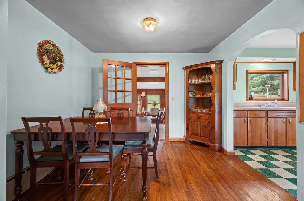 12 Norris Road Pittsfield NH 03263