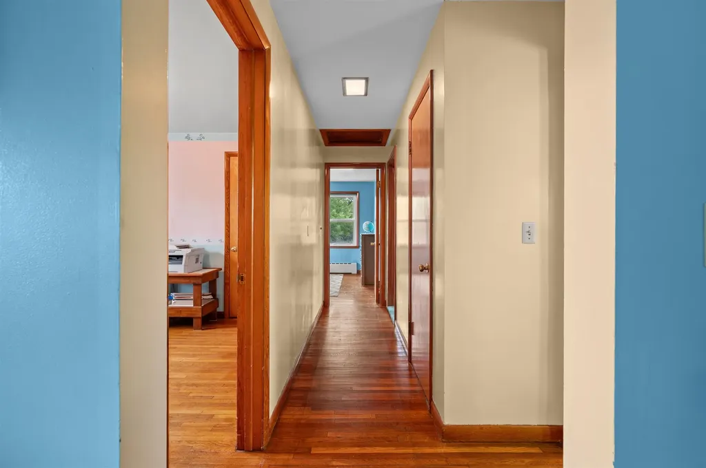 12 Norris Road Pittsfield NH 03263