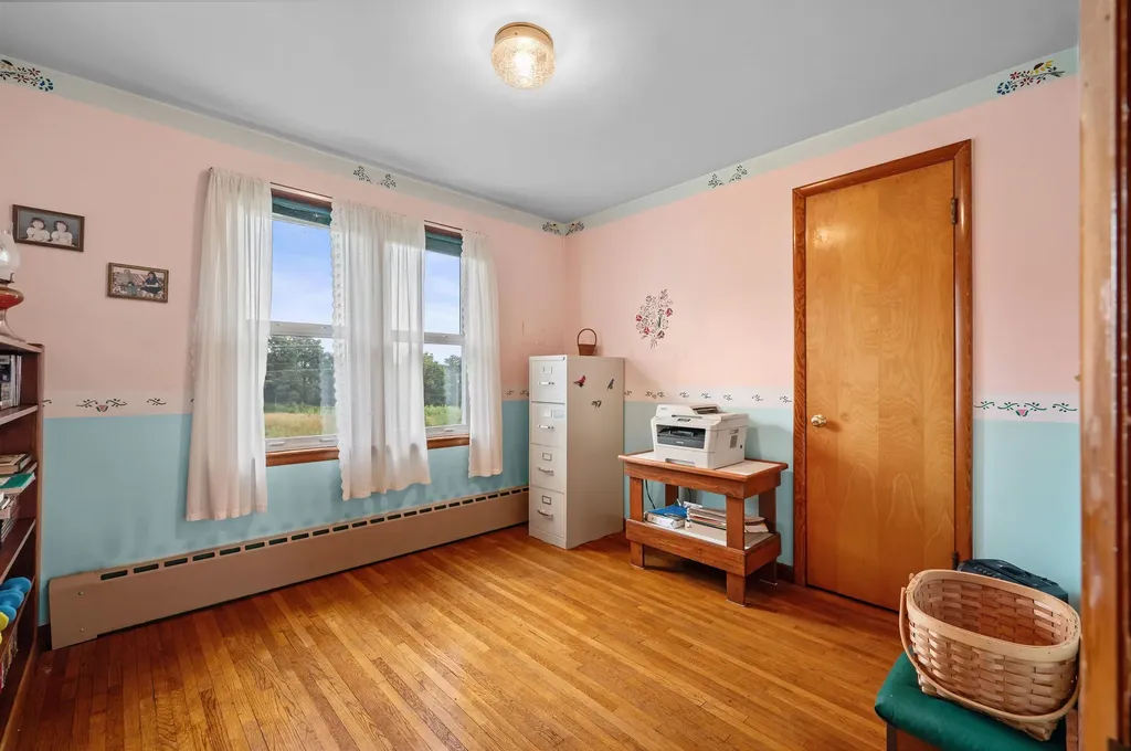 12 Norris Road Pittsfield NH 03263