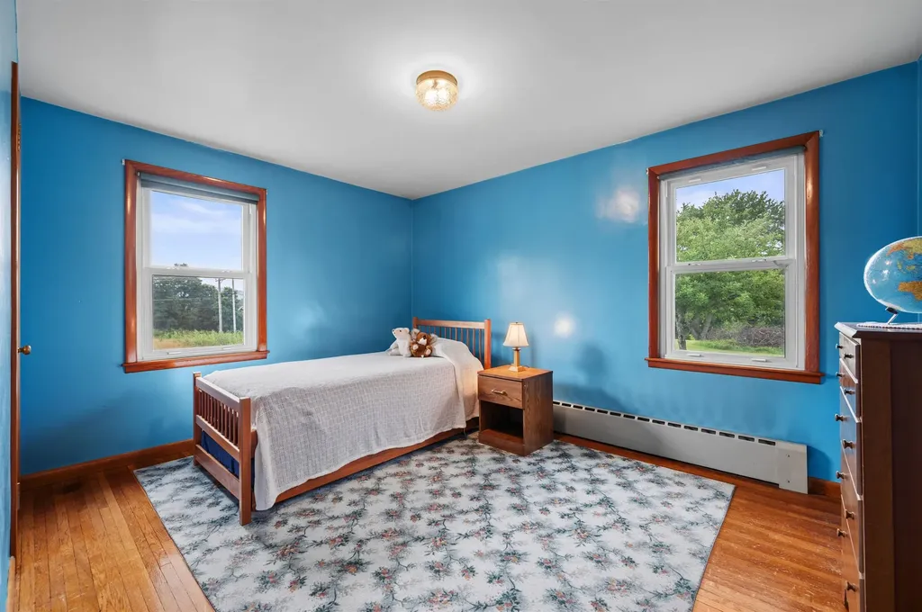 12 Norris Road Pittsfield NH 03263