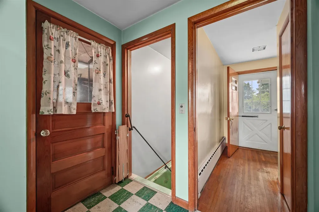 12 Norris Road Pittsfield NH 03263