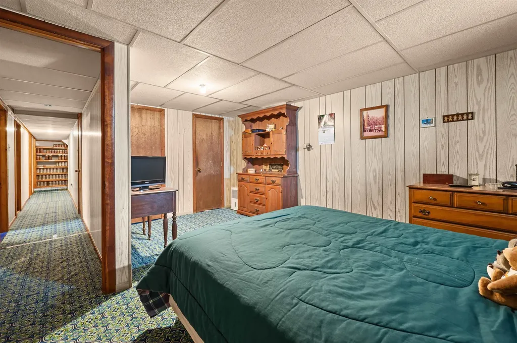 12 Norris Road Pittsfield NH 03263