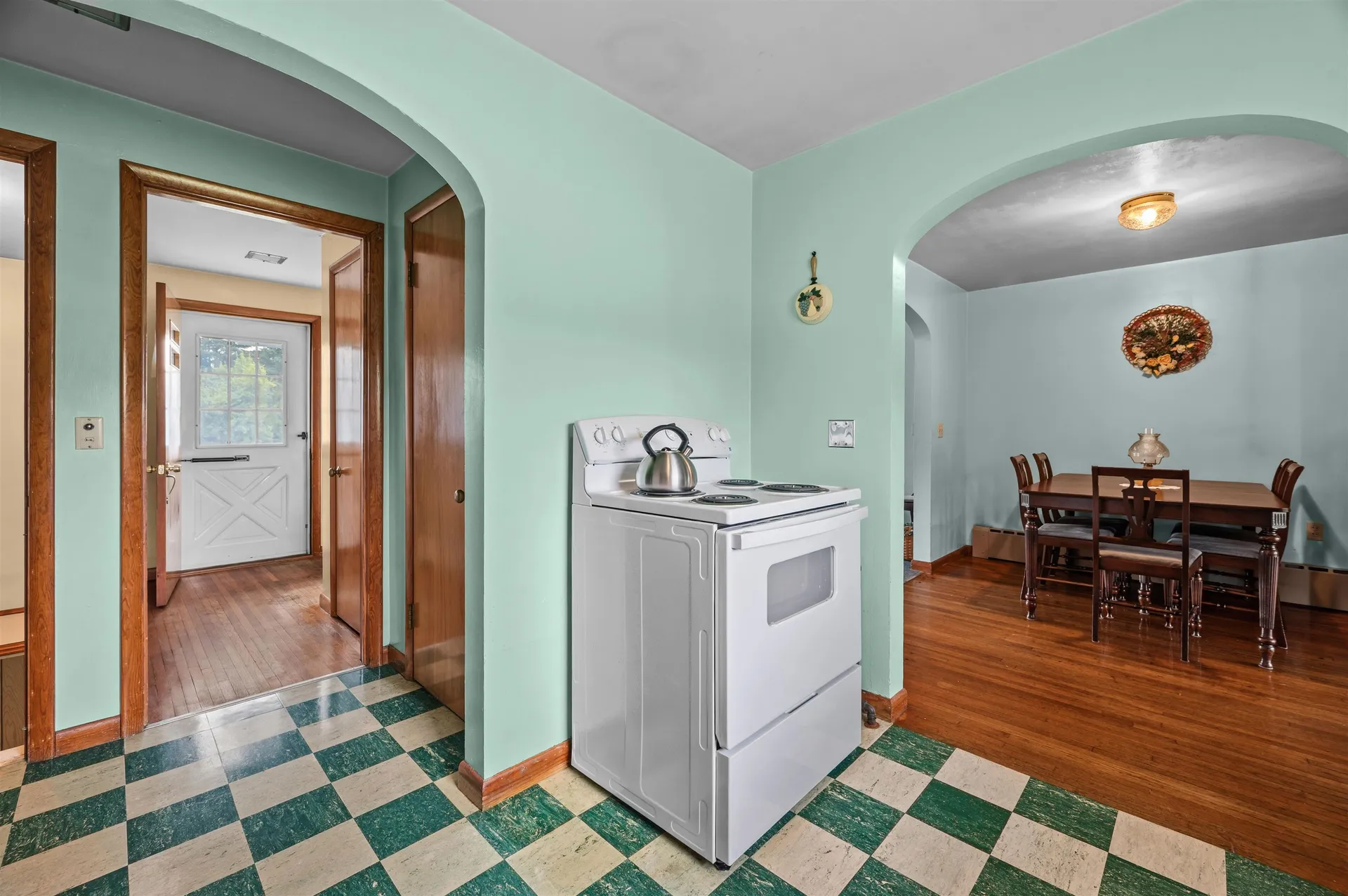 12 Norris Road Pittsfield NH 03263