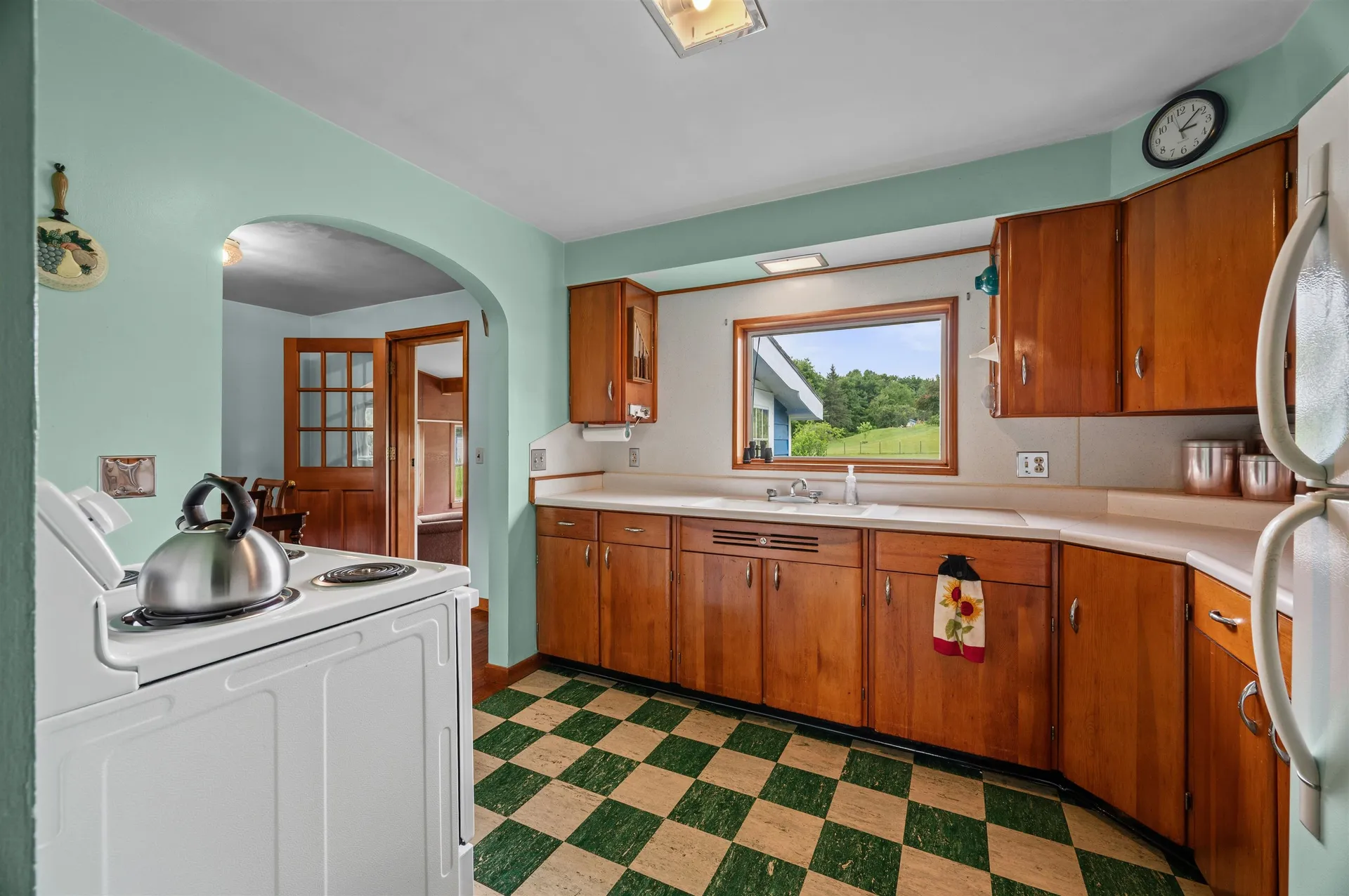 12 Norris Road Pittsfield NH 03263
