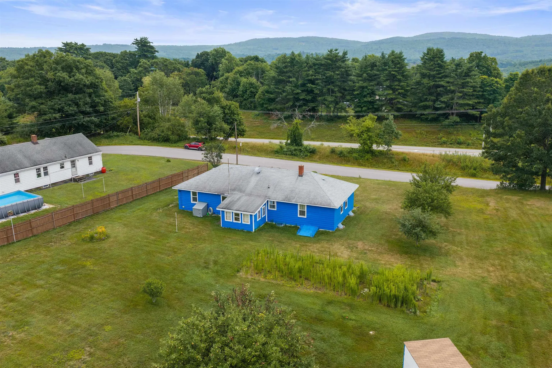12 Norris Road Pittsfield NH 03263