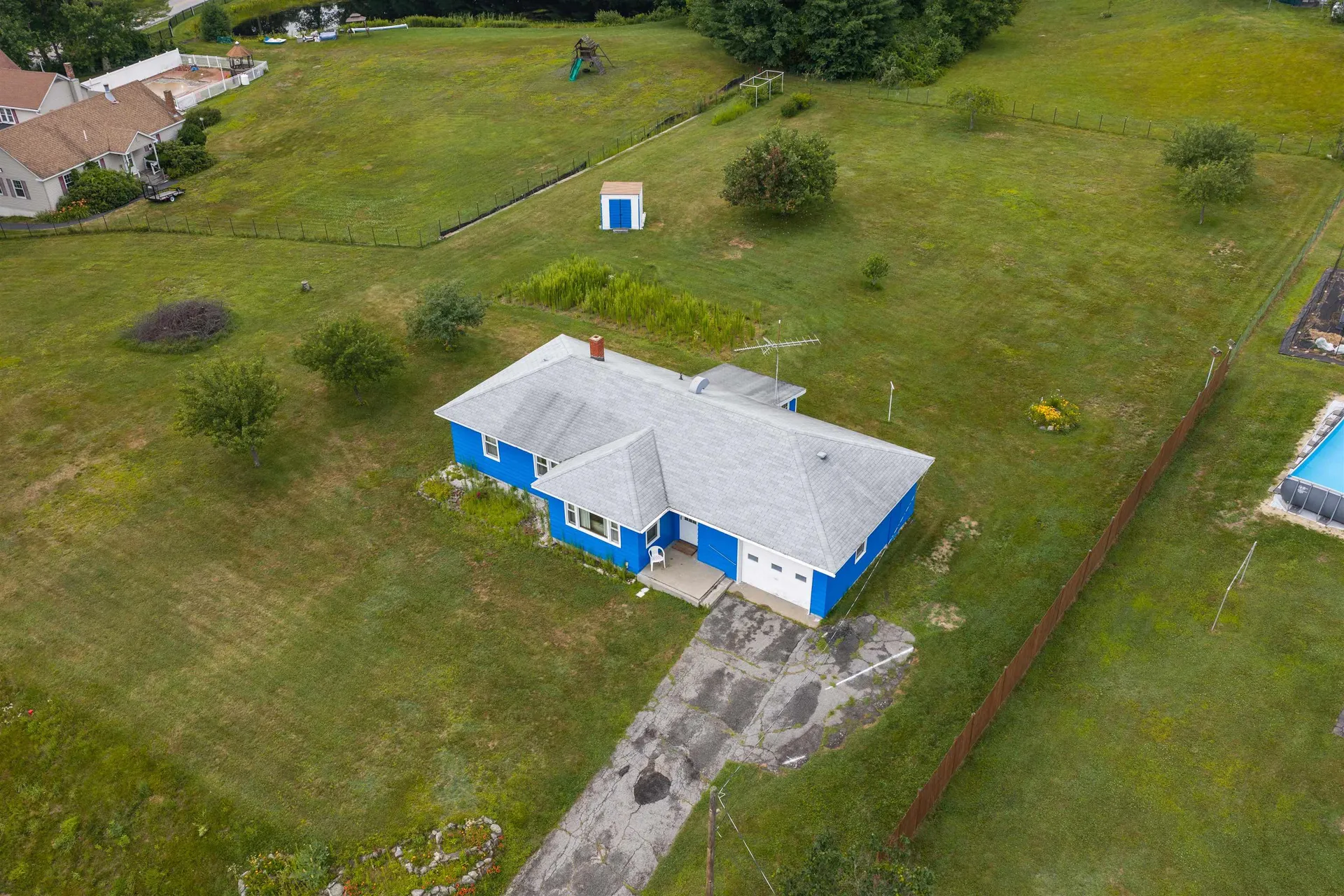 12 Norris Road Pittsfield NH 03263