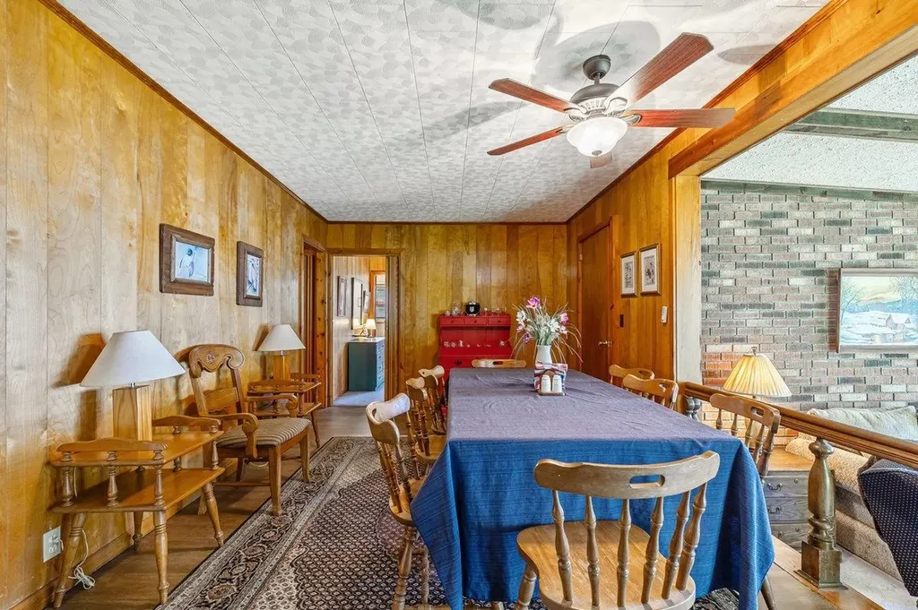 412 North Shore Road Isle La Motte VT 05463