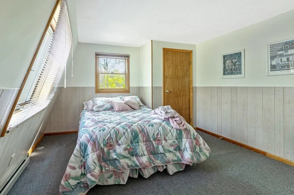 412 North Shore Road Isle La Motte VT 05463