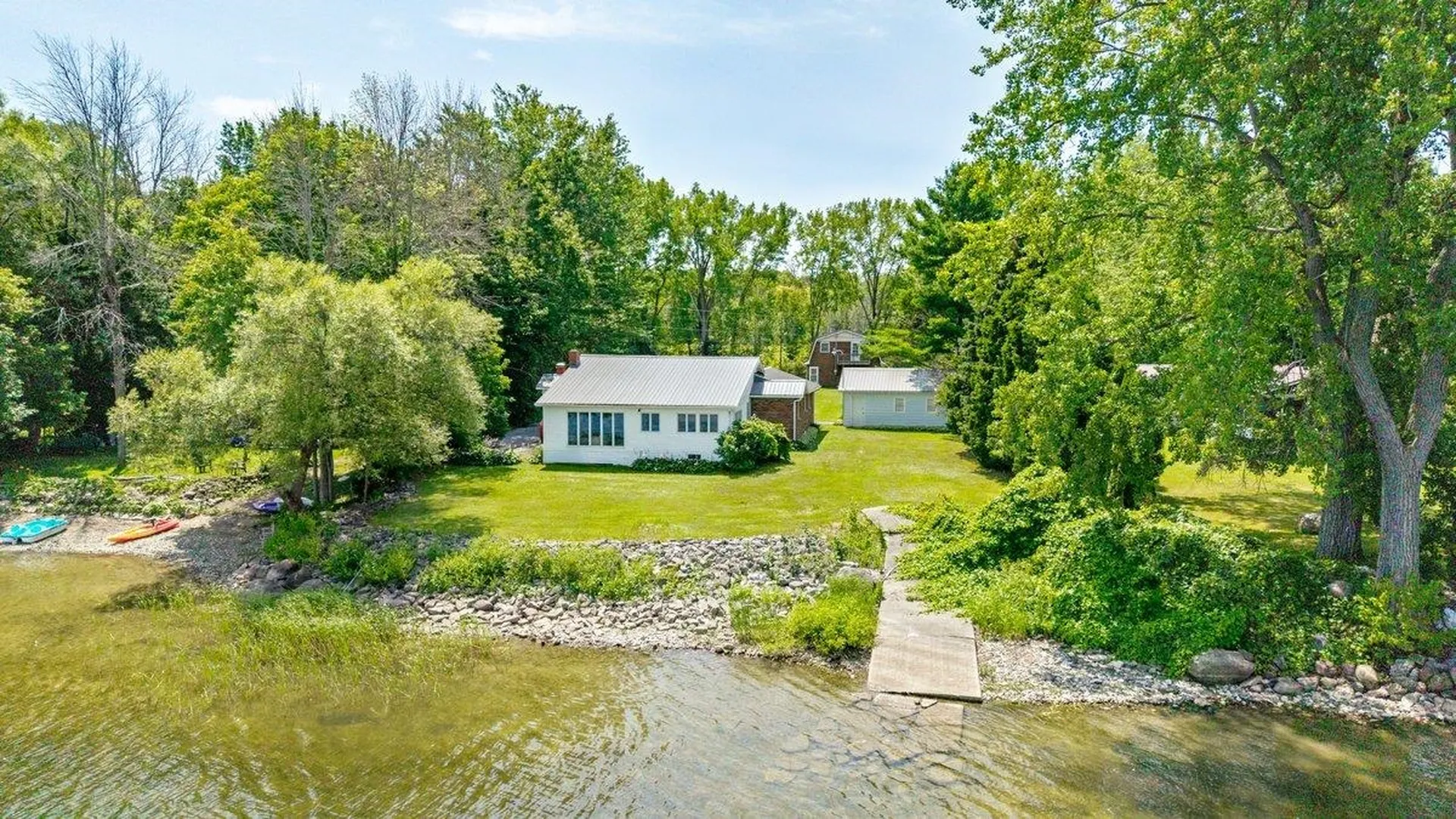 Isle La Motte VT, 412 North Shore Road