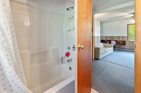 412 North Shore Road Isle La Motte VT 05463