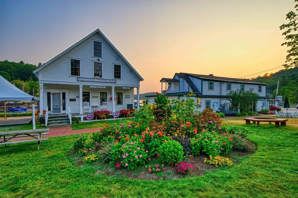 11 Harbor West Lane Sunapee NH 03782