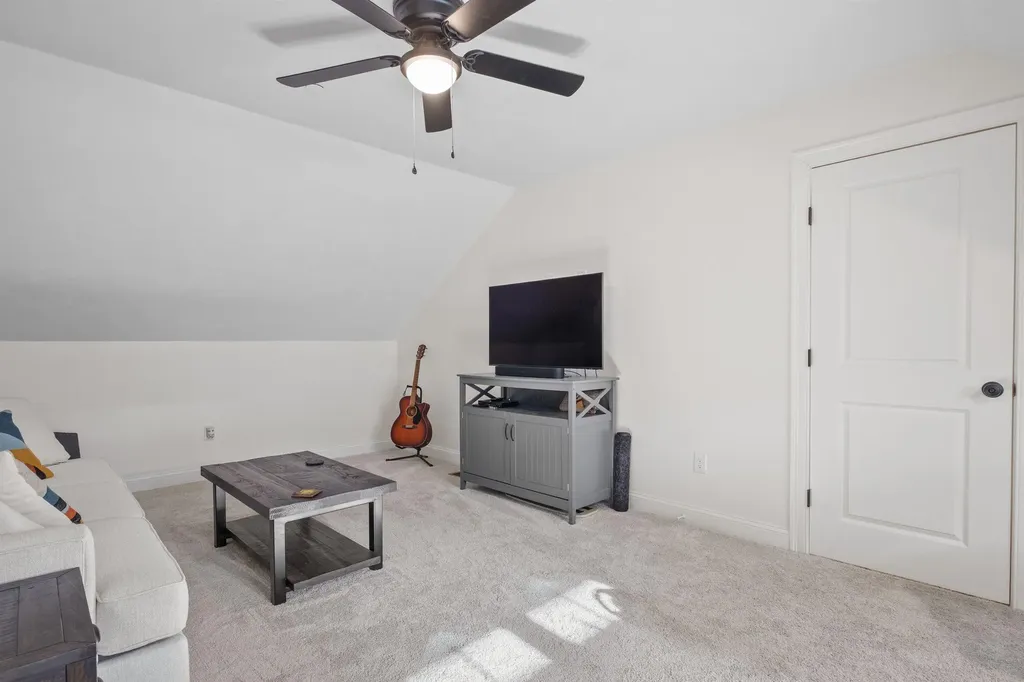 66 Brook Hill Meredith NH 03253