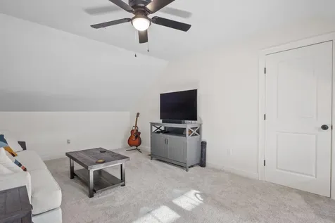66 Brook Hill Meredith NH 03253