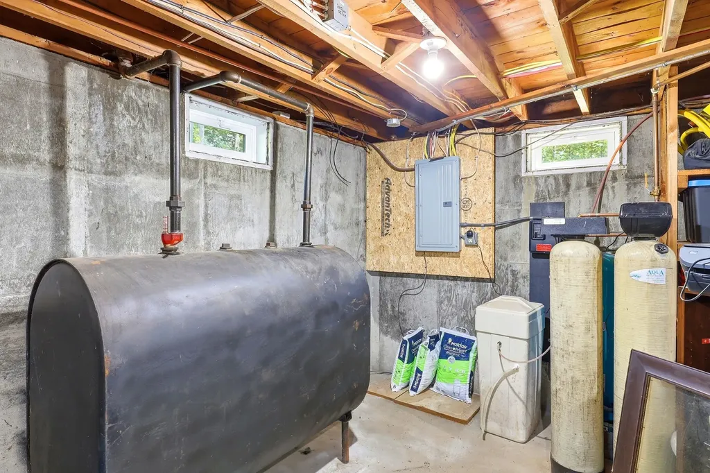 50 Suncook Valley Road Chichester NH 03258