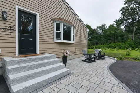 49 Academy Avenue Atkinson NH 03811