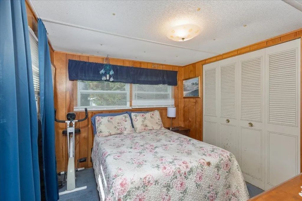 99 Hayes Mobile Home Park Exeter NH 03833