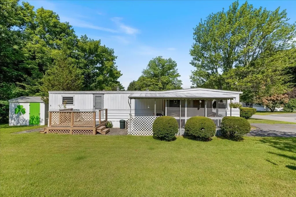 99 Hayes Mobile Home Park Exeter NH 03833