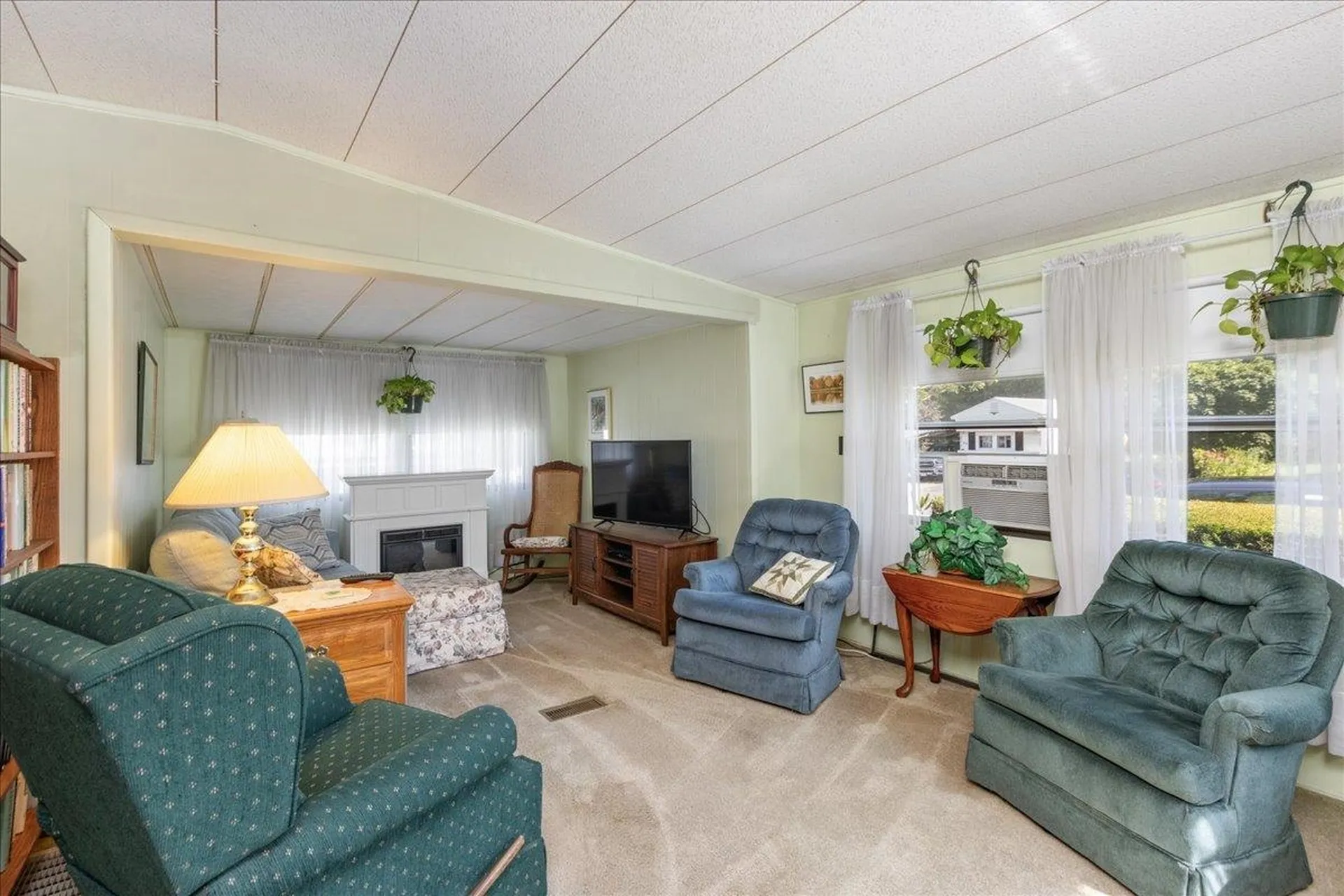 99 Hayes Mobile Home Park Exeter NH 03833